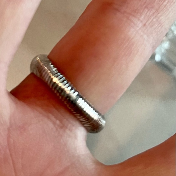 Lovely Judith Ripka Citrine Diamonique ring - Picture 6 of 6